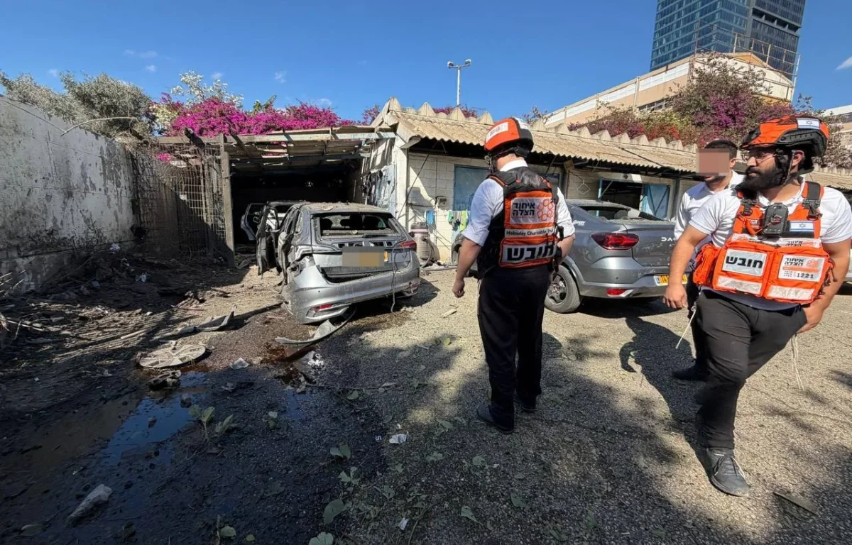 מטח הטילים מאיראן פגע במרכז הארץ, הרס בגוש דן ומספר נפגעים
