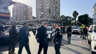 פיגוע ברמת גן: יו"ר המועצה הדתית נדקר ברחוב - מצבו קשה
