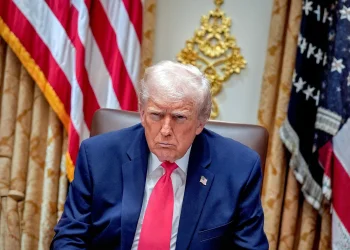 לאחר התקיפה באי חארג: טראמפ מציב איום חריף על איראן לאחר התקיפה באי חארג: טראמפ מציב איום חריף על איראן