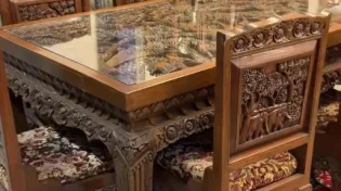 יצירה מדהימה בעץ מעבודת יד שלא רואים בכל יום