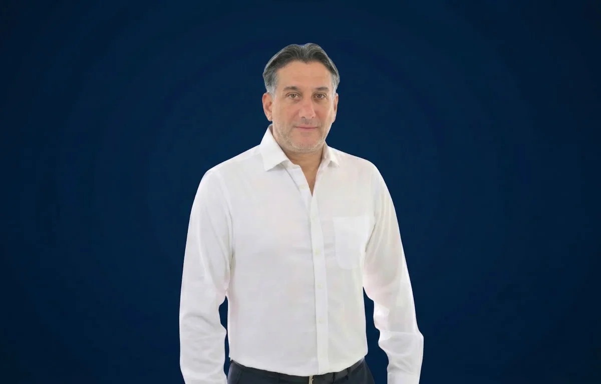 חיים ישראל פותח את הלב: "על הבמה אני זמר, בבית אני אבא"