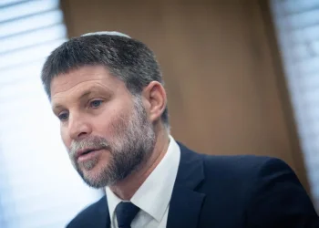 מהלך דרמטי מול הבנקים: 3 מיליארד שקלים יוזרמו לקופת המדינה