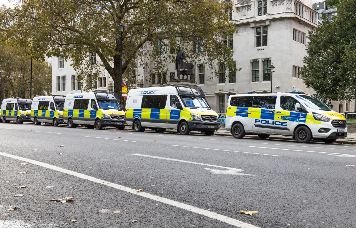 כתב אישום חמור: שני חשודים ריגלו אחרי יעדים יהודיים בלונדון