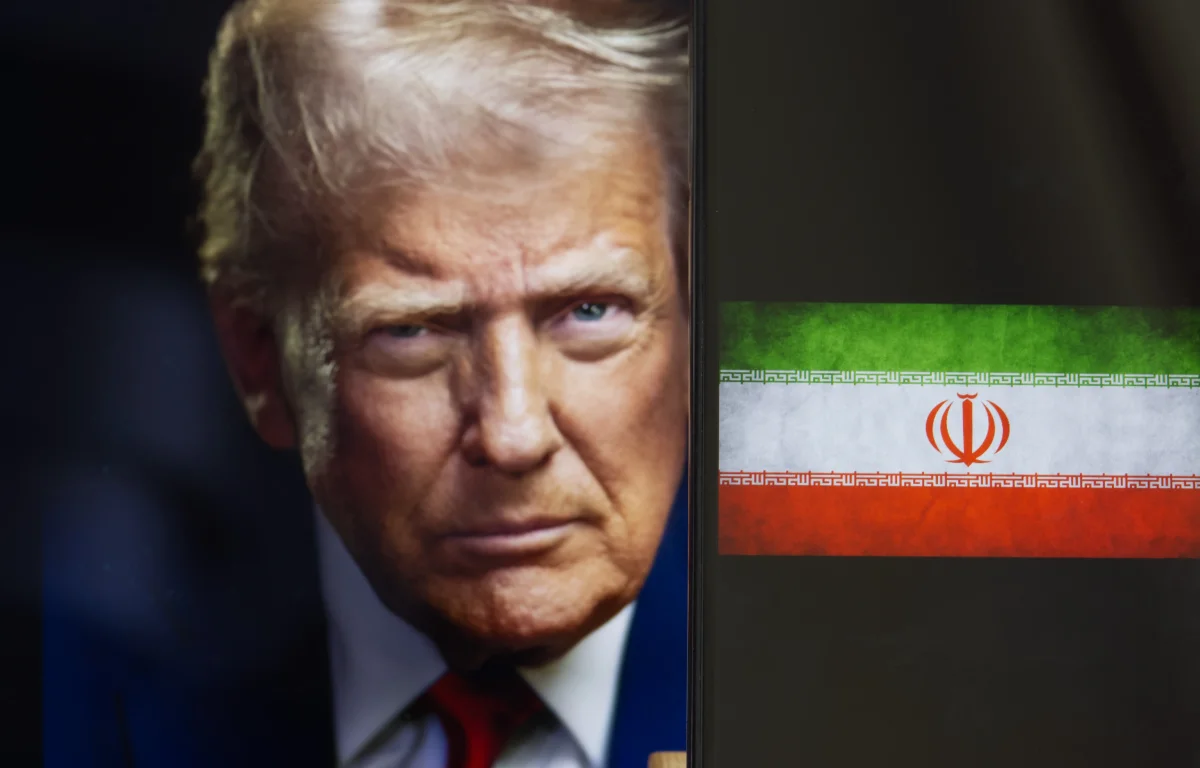 רמז חריג מוושינגטון: האם ארה"ב בדרך להשתלט על עורק החיים של איראן?