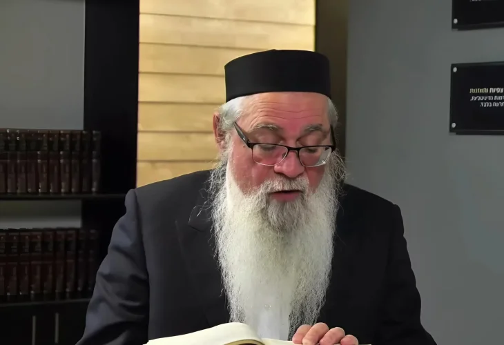 "מוג'תבא חמינאי זמנך הולך ואוזל": המקובל הרב יוסף ביטון במסר