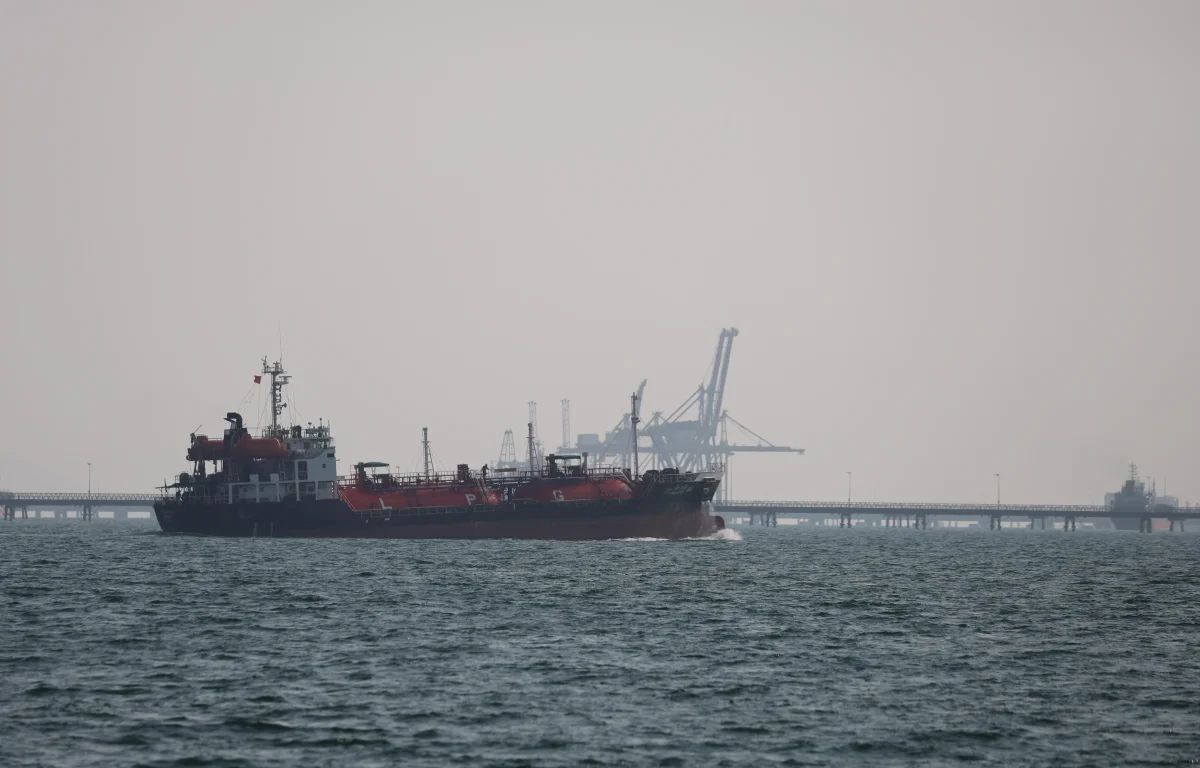 איום חריג מטהרן: "מוקשים במפרץ עלולים לשתק את העולם"