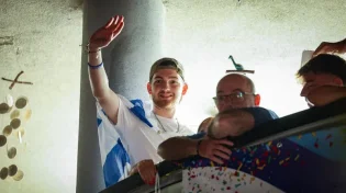 רגע שלא משאיר עין יבשה: החטוף ריגש את אביו