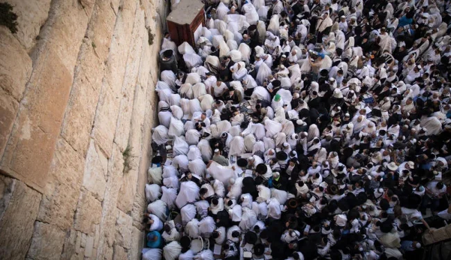 "בין קודש לחול": כך תעברו נכון את ימי חול המועד פסח