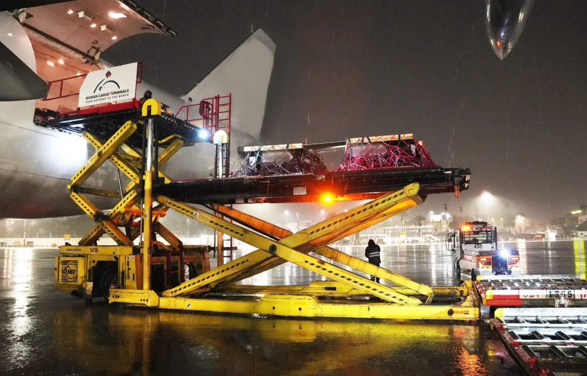 שיא חסר תקדים: מאות טיסות חימוש לישראל בעיצומו של הלחימה