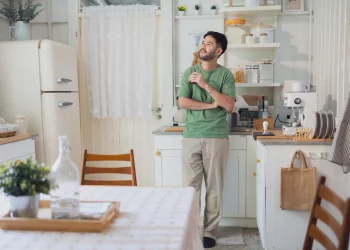 לפני שאתם אוכלים: זה מה שכדאי לעשות כדי לאזן את הסוכר לפני שאתם אוכלים: זה מה שכדאי לעשות כדי לאזן את הסוכר