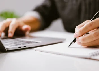 מבולבלים? כך תבנו רשימת משימות שתסדר לכם את היום מבולבלים? כך תבנו רשימת משימות שתסדר לכם את היום