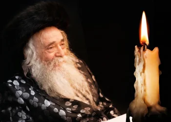 איבד את 11 ילדיו, נורה - והאמונה לא נשברה אפילו לרגע 