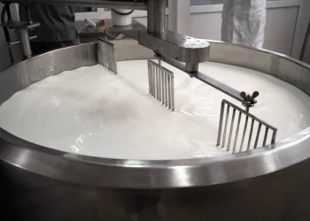 האם חלב מפוסטר נחשב בישולי גויים? התשובה מפתיעה