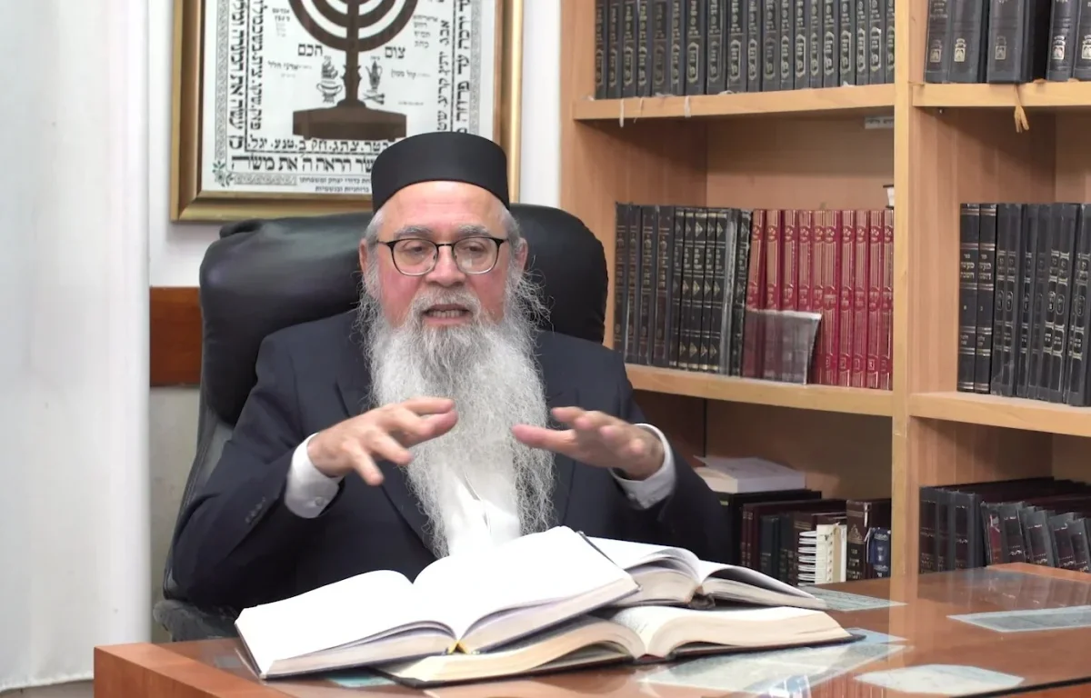 הרב יוסף ביטון עם התשובה מפתיעה: "איך לא נופלים לעצבות בימי הספירה?"