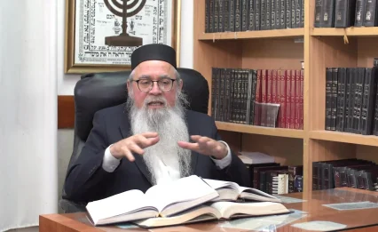 הרב יוסף ביטון עם התשובה מפתיעה: "איך לא נופלים לעצבות בימי הספירה?"