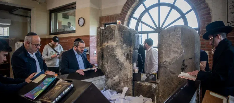 הילולא קדישא: כך פעל רבי ישעי'ה מקרעסטיר והציל קהילה שלמה