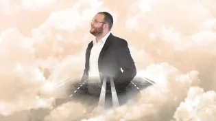 מוטי עויזר בגרסה ווקאלית מלהיבה ללהיט "הדרך אליך"