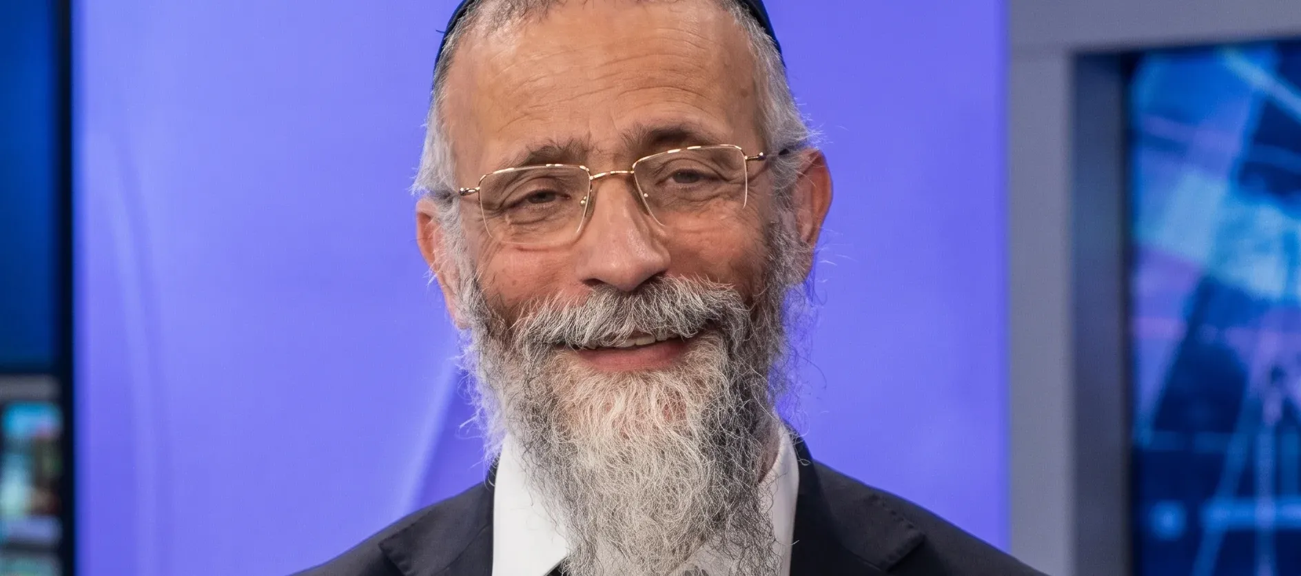 הרב לסרי הפתיע בתשובה על גיוס חרדים וחשף את האמת המשעשעת