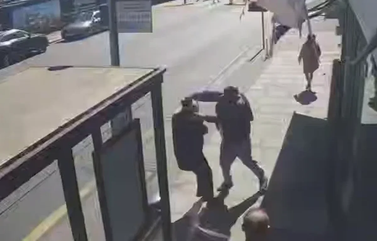 "נעצר על ידי המתנדבים": פיגוע אנטישמי בלונדון, שני יהודים פצועים קשה