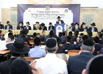 במודיעין עלית התכנסו לייסד כולל חדש במעמד גדולי התורה (צילום יעקב כהן)