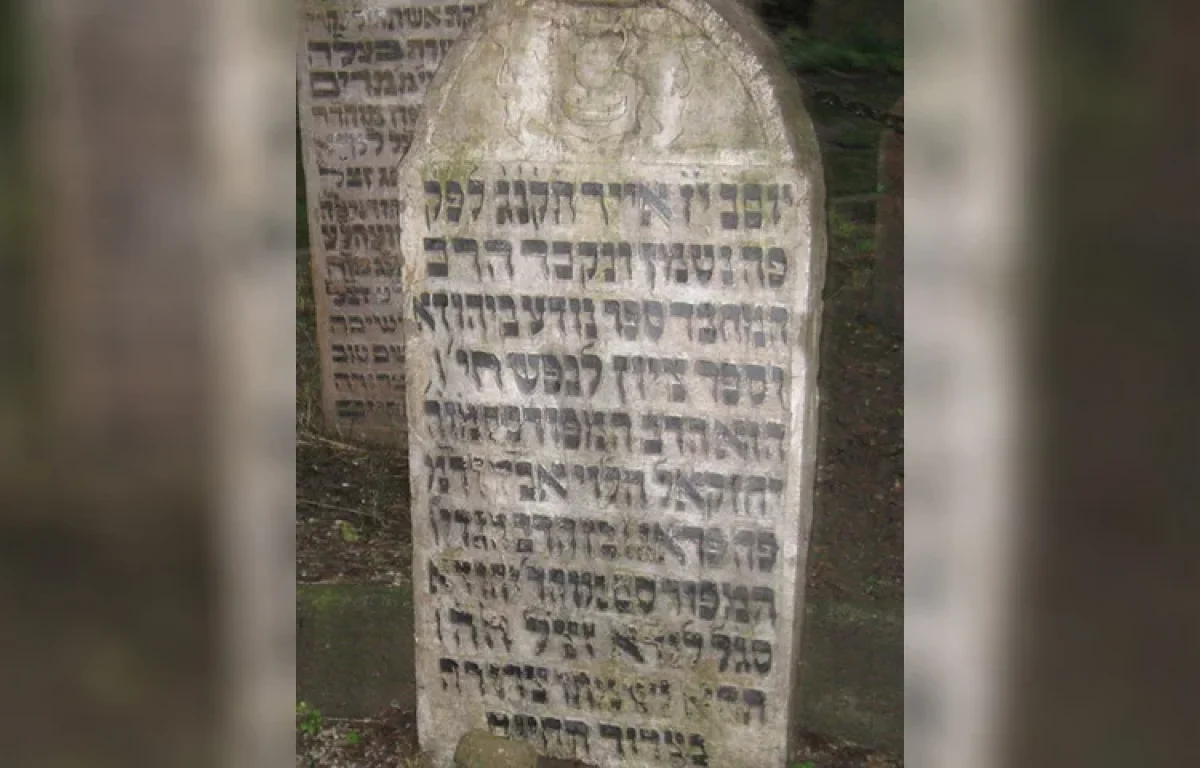 233 שנים לפטירת ה"נודע ביהודה" - קווים לדמותו של ענק התורה
