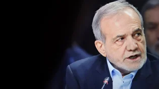 קריסת הפסקת האש: נשיא איראן מתפרץ על משמרות המהפכה "שיגעון"