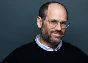 אהרן רזאל והרב שלמה כ"ץ - "ושכנתי בתוכם"