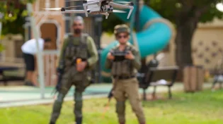 נשק חדש בשטח: צה"ל נערך לאיום הרחפנים של חיזבאללה
