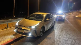 מרדף סוער: הגנב "שיפץ" את לוחית הזיהוי כדי לעבוד על המשטרה