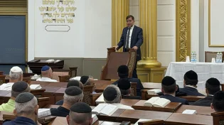 מורשת של הצלה, אמונה ומנהיגות: זכרו של הרב אברהם חמרה ממשיך להאיר בארץ ובעולם