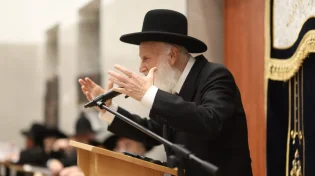מעמד חיזוק בירושלים: הרב בצלאל קרא לבני התורה להתחזק מול הרדיפה