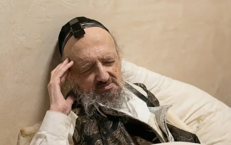 העתירו בתפילות: המקובל רבי דב קוק אושפז במצב קשה מאד העתירו בתפילות: המקובל רבי דב קוק אושפז במצב קשה מאד