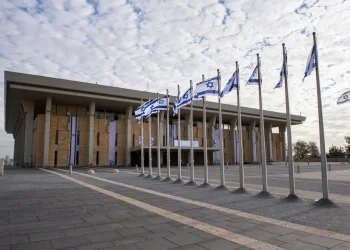 הבחירות בדרך? הקרב על תאריך ההצבעה כבר קורע את הקואליציה