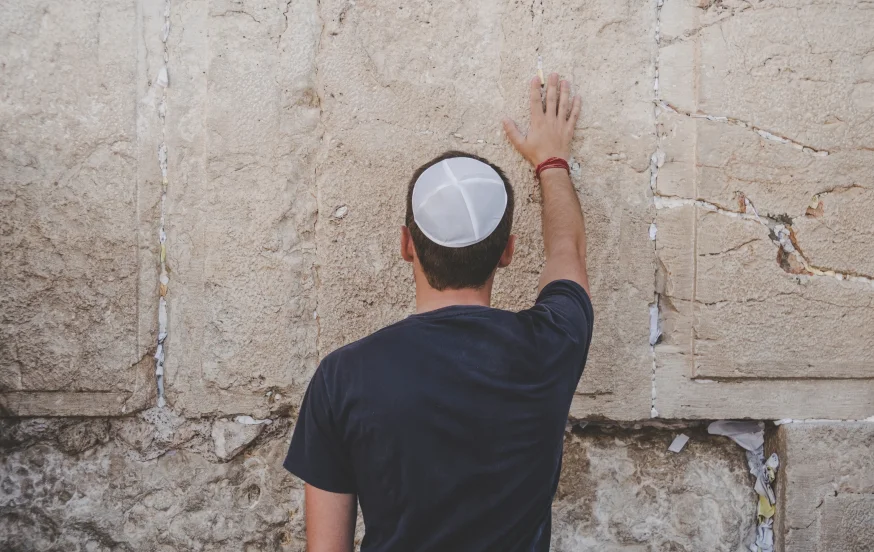 ממתינים לזיווג? 7 עצות וסגולות שכל רווק ורווקה צריכים להכיר ממתינים לזיווג? 7 עצות וסגולות שכל רווק ורווקה צריכים להכיר