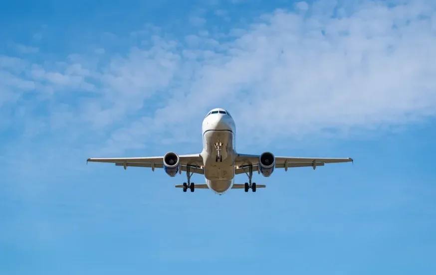 משבר הדלק שמטלטל את עולם התעופה: המחירים זינקו פי שניים משבר הדלק שמטלטל את עולם התעופה: המחירים זינקו פי שניים