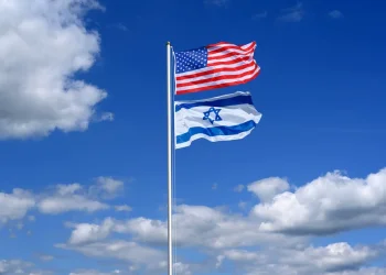 השדרן האמריקני התפוצץ בשידור: "שנאת יהודים הפכה לטרנד"