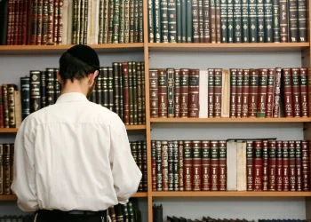 אחרי חג השבועות: הרב יוסף ביטון חושף את סוד השמירה הרוחנית אחרי חג השבועות: הרב יוסף ביטון חושף את סוד השמירה הרוחנית