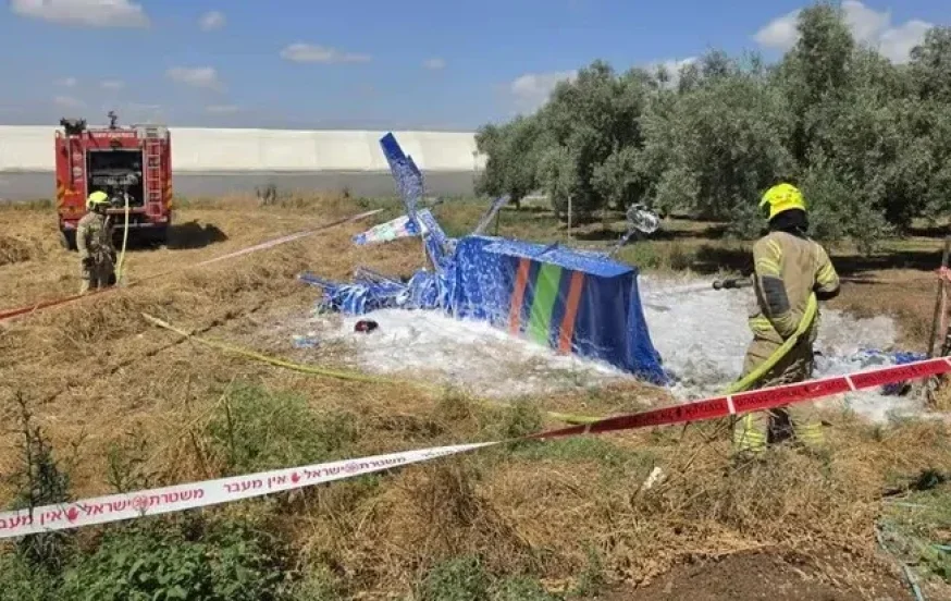 דרמה בעמק יזרעאל: מטוס קל התרסק בשטח פתוח, נקבע מותם של שני גברים דרמה בעמק יזרעאל: מטוס קל התרסק בשטח פתוח, נקבע מותם של שני גברים