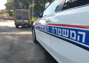 "שיא" חדש ברדיפה: שלושה בחורי ישיבה נעצרו והוסגרו למשטרה הצבאית "שיא" חדש ברדיפה: שלושה בחורי ישיבה נעצרו והוסגרו למשטרה הצבאית