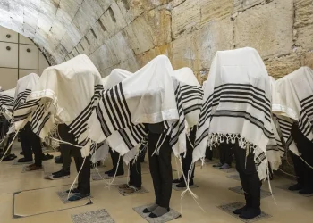 ברכת כהנים בכותל המערבי ברכת כהנים בכותל המערבי
