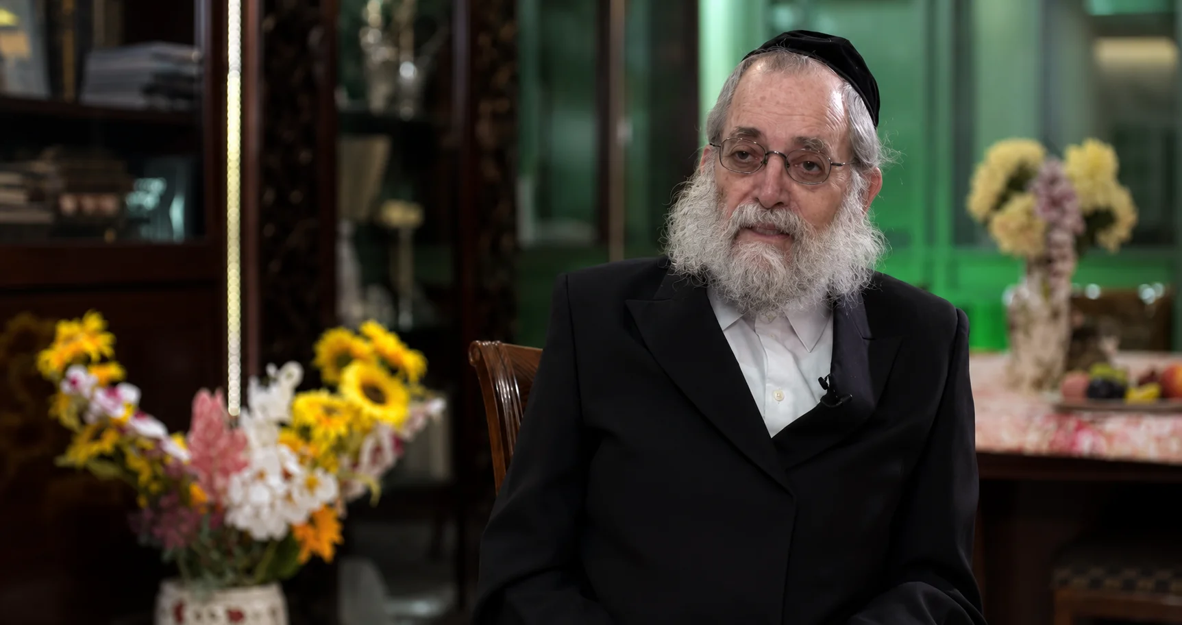 "אף פעם לא סיפרתי את זה": הרב אהרון מרגלית בסיפור חיים מדהים ועוצר הנשימה