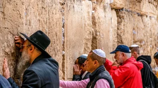 רוצים שהתפילה תתקבל? 8 סודות התפילה של הצדיקים שכל יהודי צריך להכיר