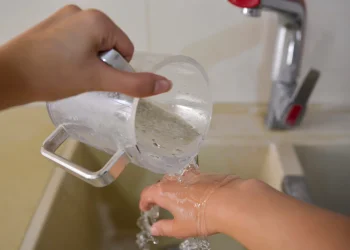 נטילת ידיים לברכת אשר יצר