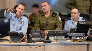 "ה' ילחם לכם": צה"ל תקף באיראן, אזעקות במרכז הארץ בעקבות טיל ששוגר מתימן
