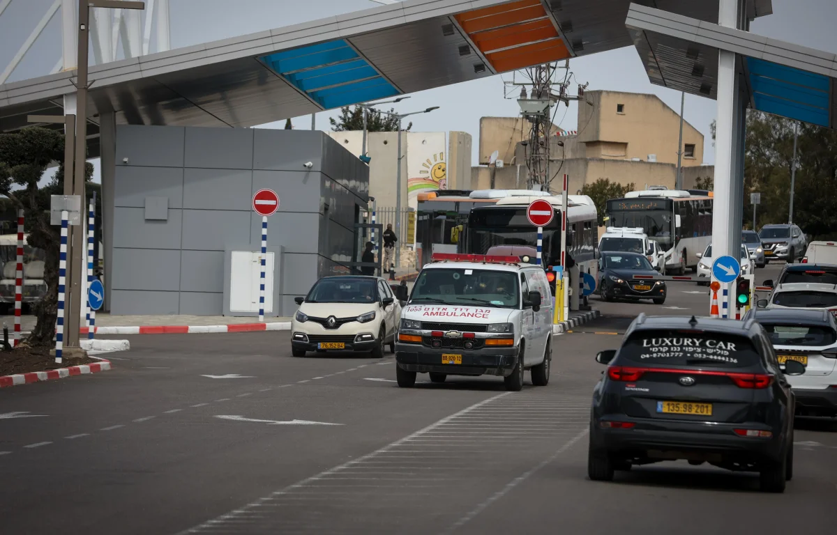 דריכות שיא במערכת הבריאות: בתי החולים הונחו להיערך למעבר מיידי לחירום