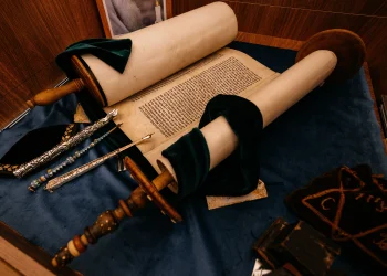 אותן אותיות, משמעות שונה, אז איזה שם עדיף לבחור?