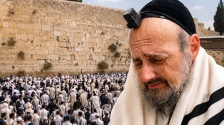 קרעו שערי שמיים: תפילה בכותל המערבי לרפואת הרב דוב קוק בשידור חי