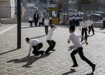 זה מה שיגרום לילד לרוץ לבית הספר בשמחה בכל בוקר זה מה שיגרום לילד לרוץ לבית הספר בשמחה בכל בוקר