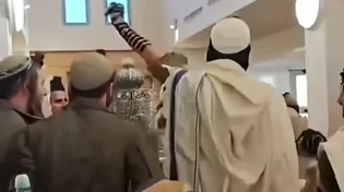 צפו: חיילי צה"ל מרעידים את השמיים עם תפילין וטליתות