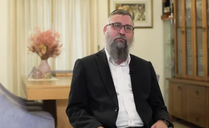 "אתם לא נכים": היחס המהפכני של הרבי מליובאוויטש לפצועי צה"ל | ראיון מרגש